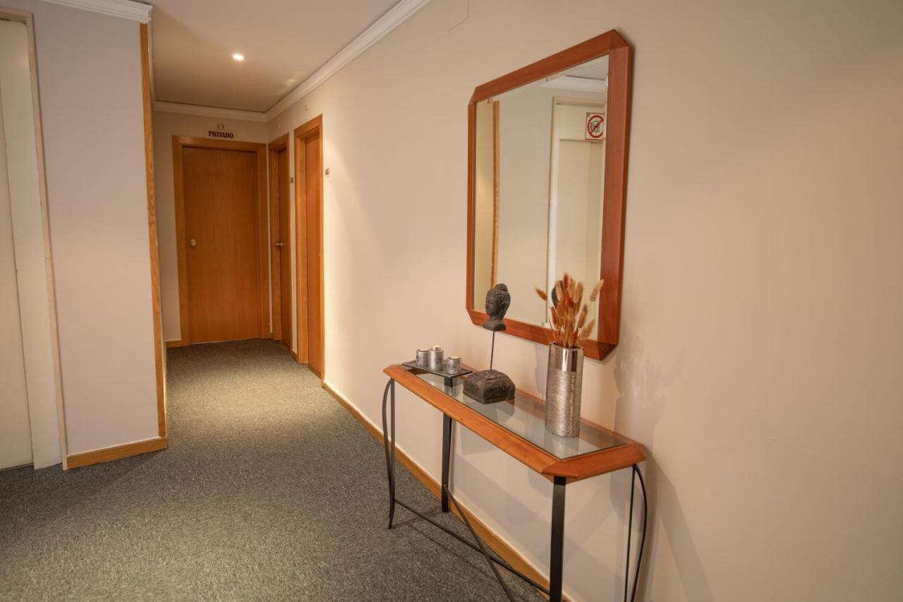 Hotel Bracamonte Пеньяранда-де-Бракамонте Экстерьер фото