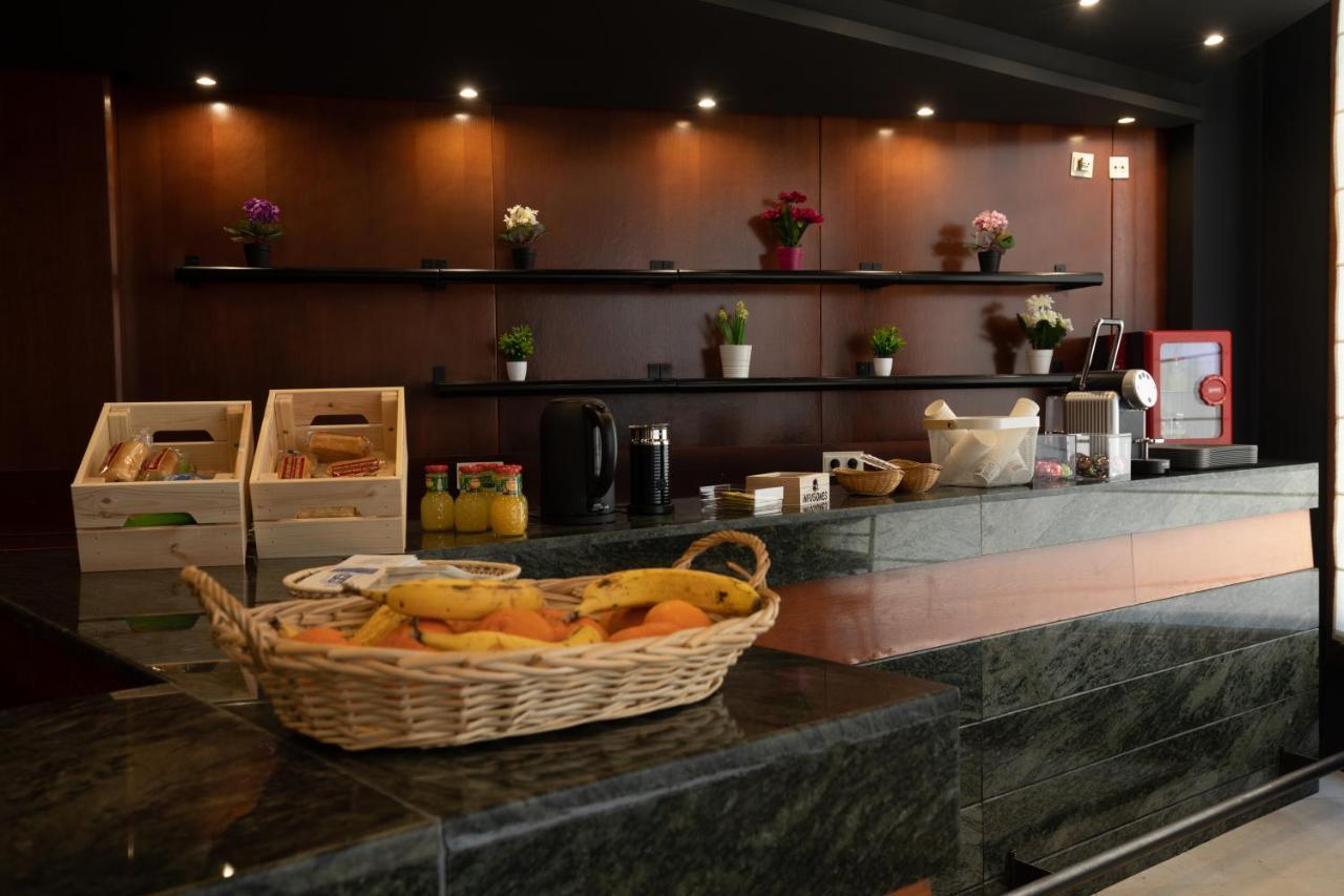 Hotel Bracamonte Пеньяранда-де-Бракамонте Экстерьер фото